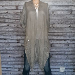 Subtle sequins woven kimono